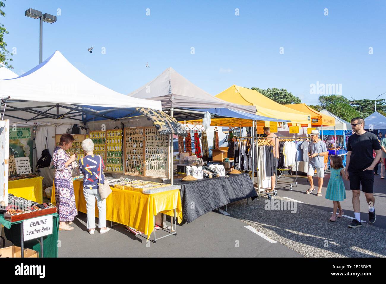 Takapuna Sunday Market, Anzac Street, Takapuna, North Shore, Auckland, Région D'Auckland, Nouvelle-Zélande Banque D'Images