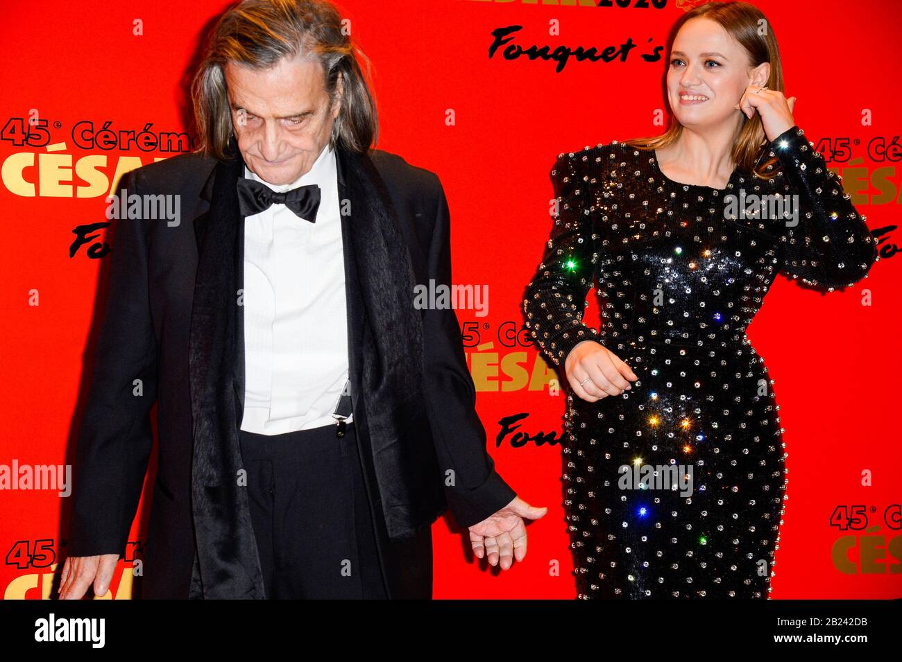 Paris, France. 29 février 2020. Sara forestier et Jean Pierre Leaud poses dans le restaurant du Fouquet après la 45ème cérémonie de remise des prix Cesar le 29 février 2020 à Paris France Credit: Sopa Images Limited/Alay Live News Banque D'Images