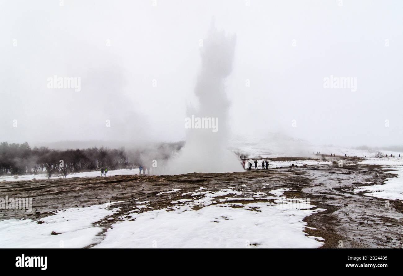 Geysirs d'Islande en hiver Banque D'Images