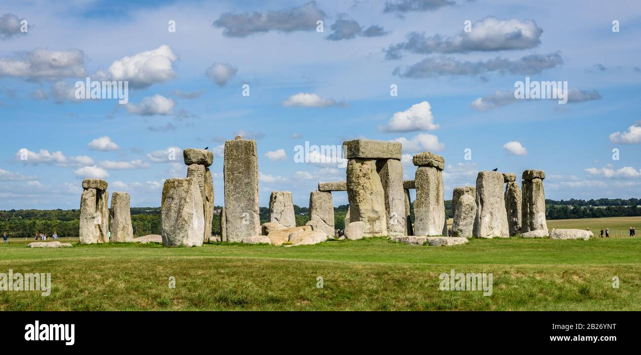 Stonehenge un jour lumineux Banque D'Images