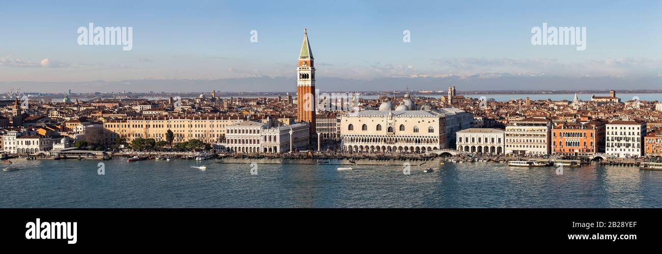 Vue panoramique sur la place Saint-Marc de Venise Banque D'Images