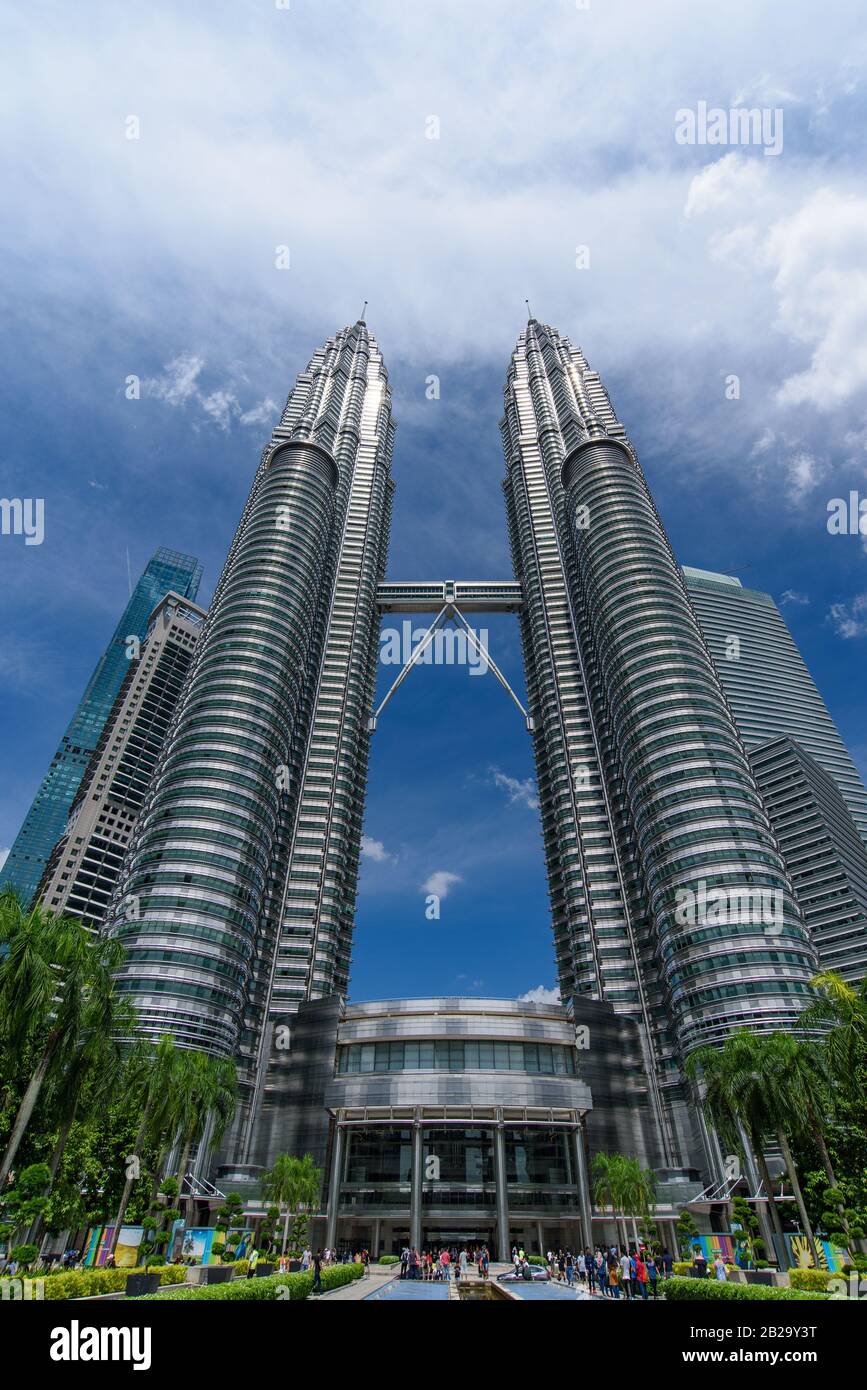 Petronas Twin Towers, les gratte-ciel les plus célèbres de Kuala Lumpur, Malaisie Banque D'Images