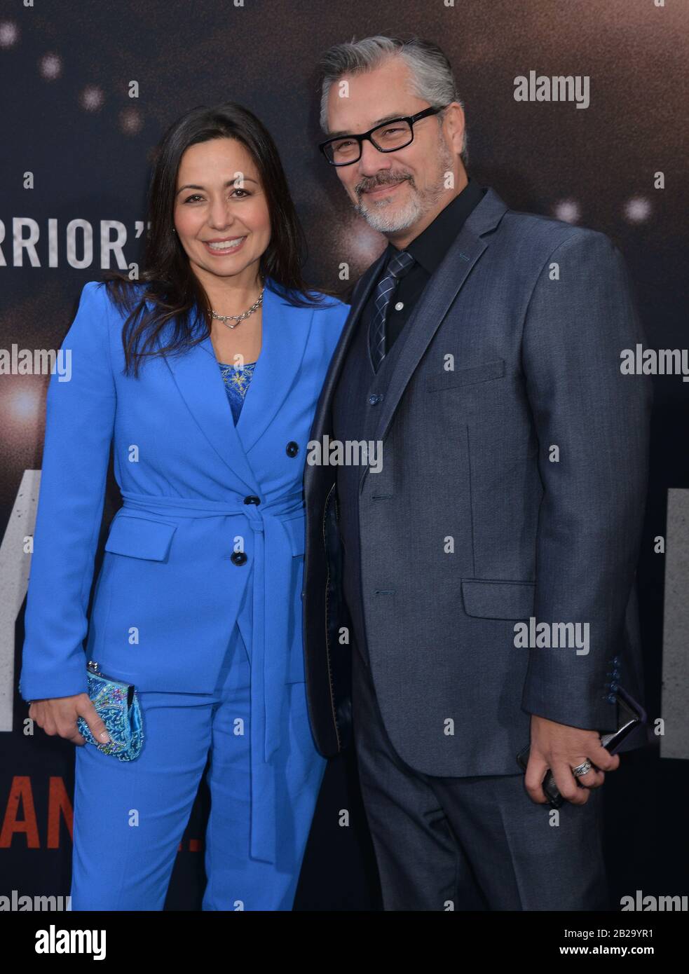 Los Angeles, États-Unis. 01 mars 2020. Yeniffer Behrens et Mauricio Mendoza assistent à la première de Warner Bros Pictures ''The Way Back' à Regal LA Live le 01 mars 2020 à Los Angeles, Californie. Crédit: Tsuni/Usa/Alay Live News Banque D'Images