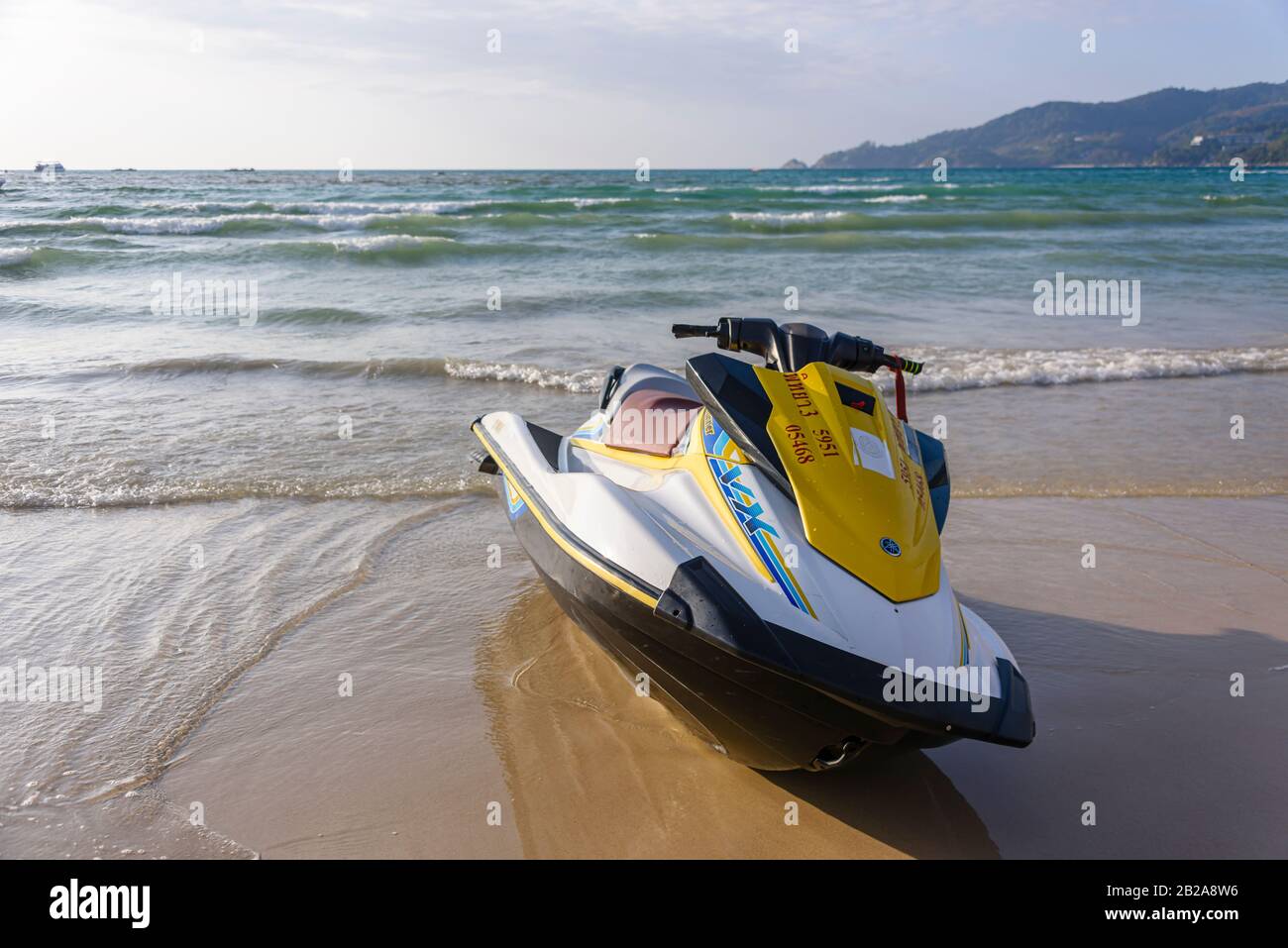 Location Jet Ski, Plage De Patong, Phuket, Thaïlande Banque D'Images