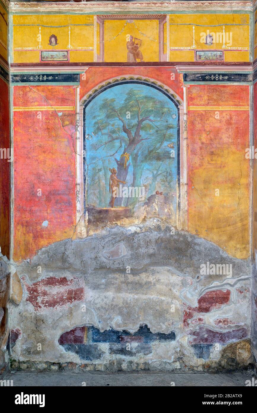 Oplontis Villa De Poppea - Calidarium. Fresque représentant Hercules dans le jardin des Hespérides. Banque D'Images