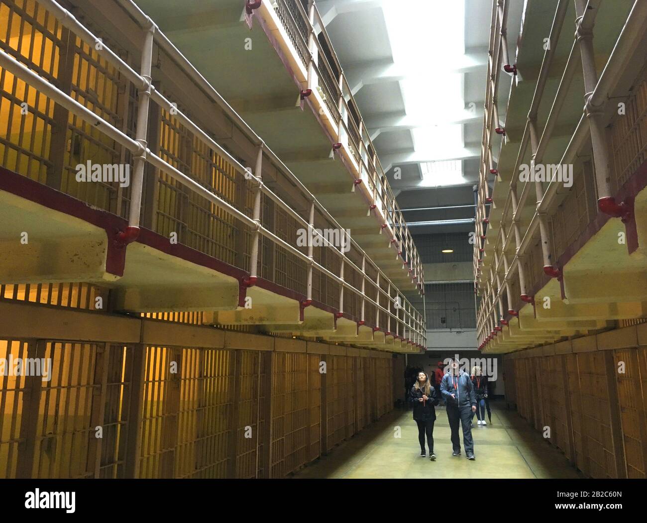 Le Pénitencier Fédéral D'Alcatraz Sur L'Île D'Alcatraz Dans La Baie De San Francisco, Californie, États-Unis. La prison a une fois emprisonné le gangster américain Al Capone. Banque D'Images