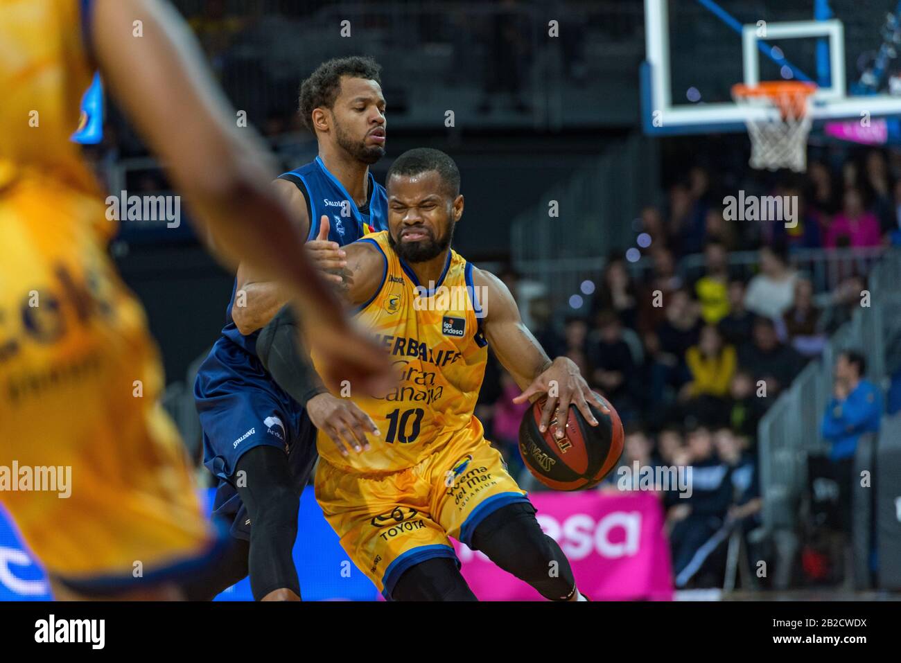 Andorre-la-vieille, Andorre : 2020 29 févr. : Joueurs en action à la Ligue Acb Endesa match entre Mora Banc Andorre BC et Herbalife Gran Canaria , finale Banque D'Images