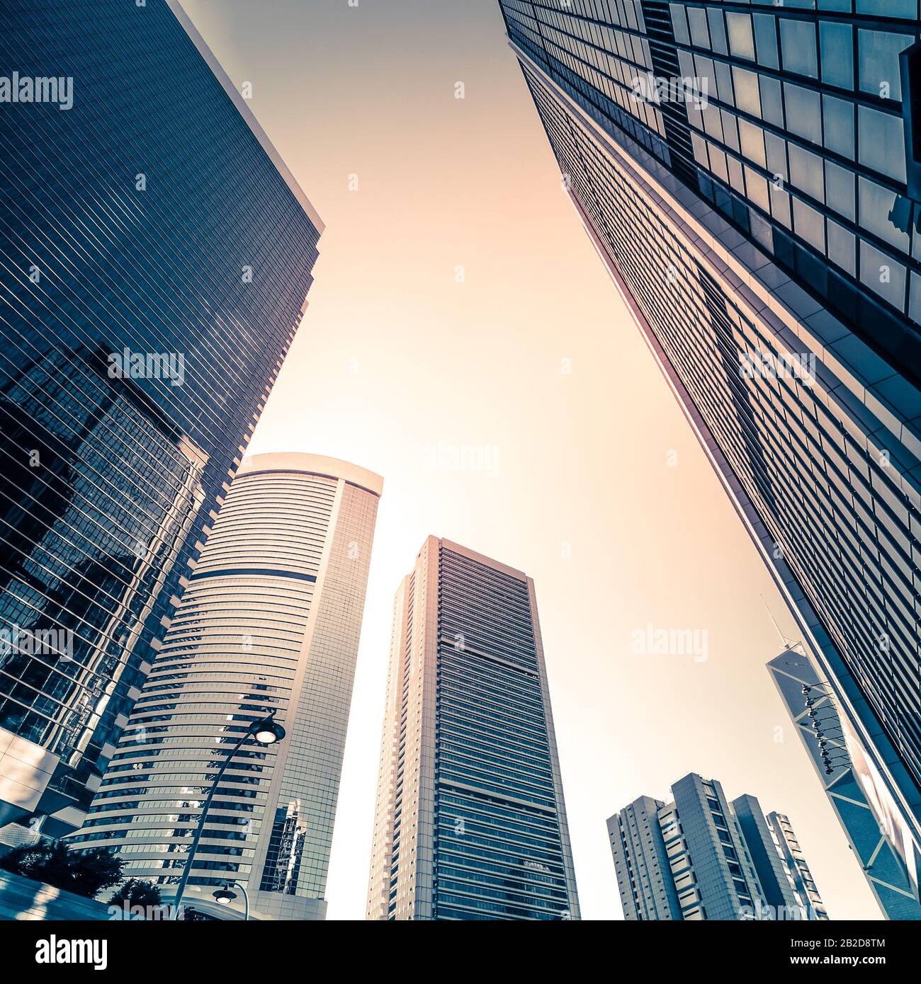 Abstract futuristic cityscape view avec les gratte-ciel modernes. Hong Kong Banque D'Images