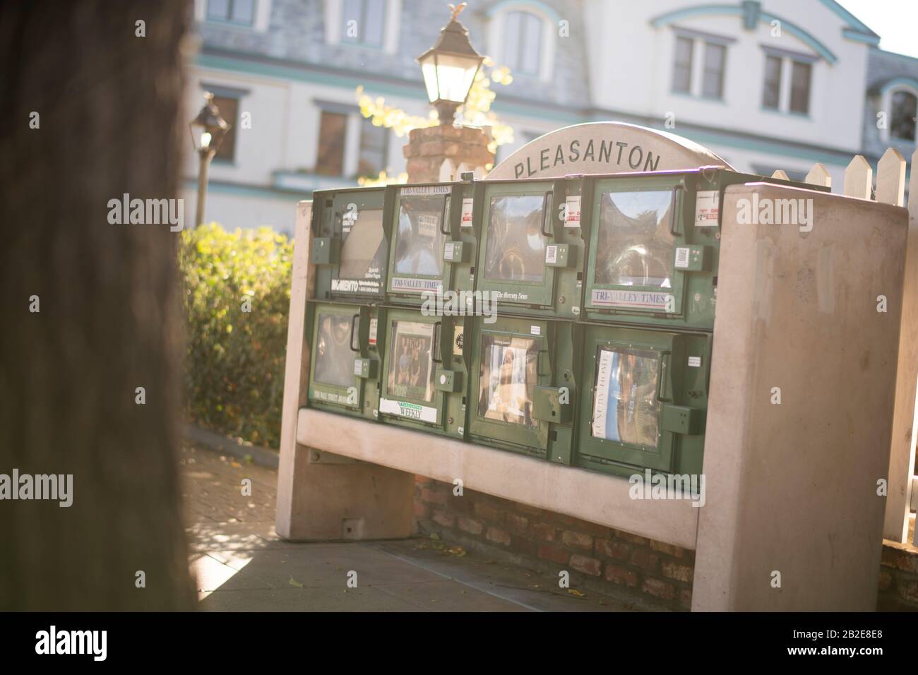 Kiosque à journaux à Pleasanton, Californie Banque D'Images