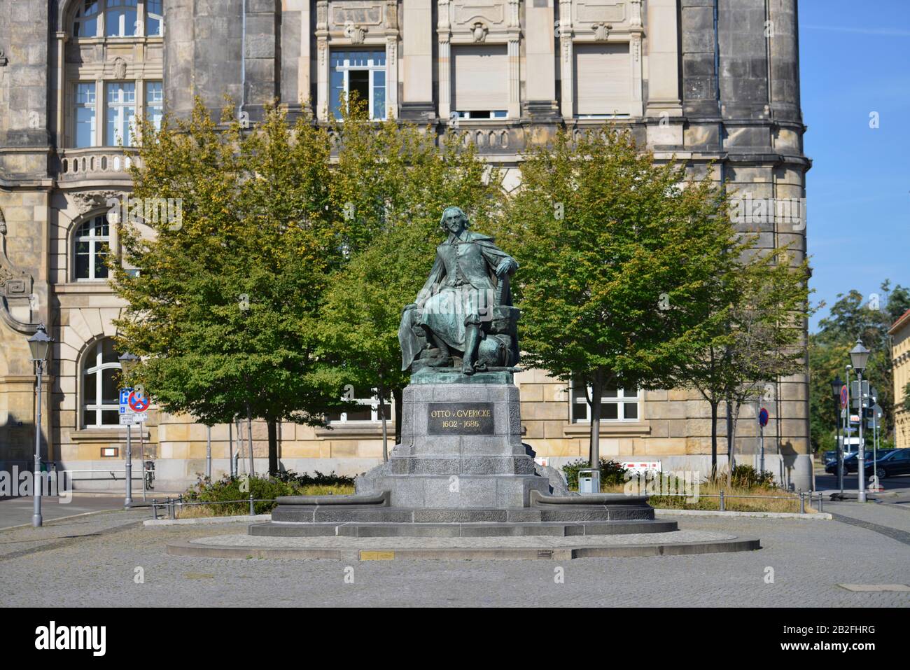 Otto-von-Guericke-Denkmal, bei der Hauptwache, Magdeburg, Sachsen-Anhalt, Allemagne Banque D'Images