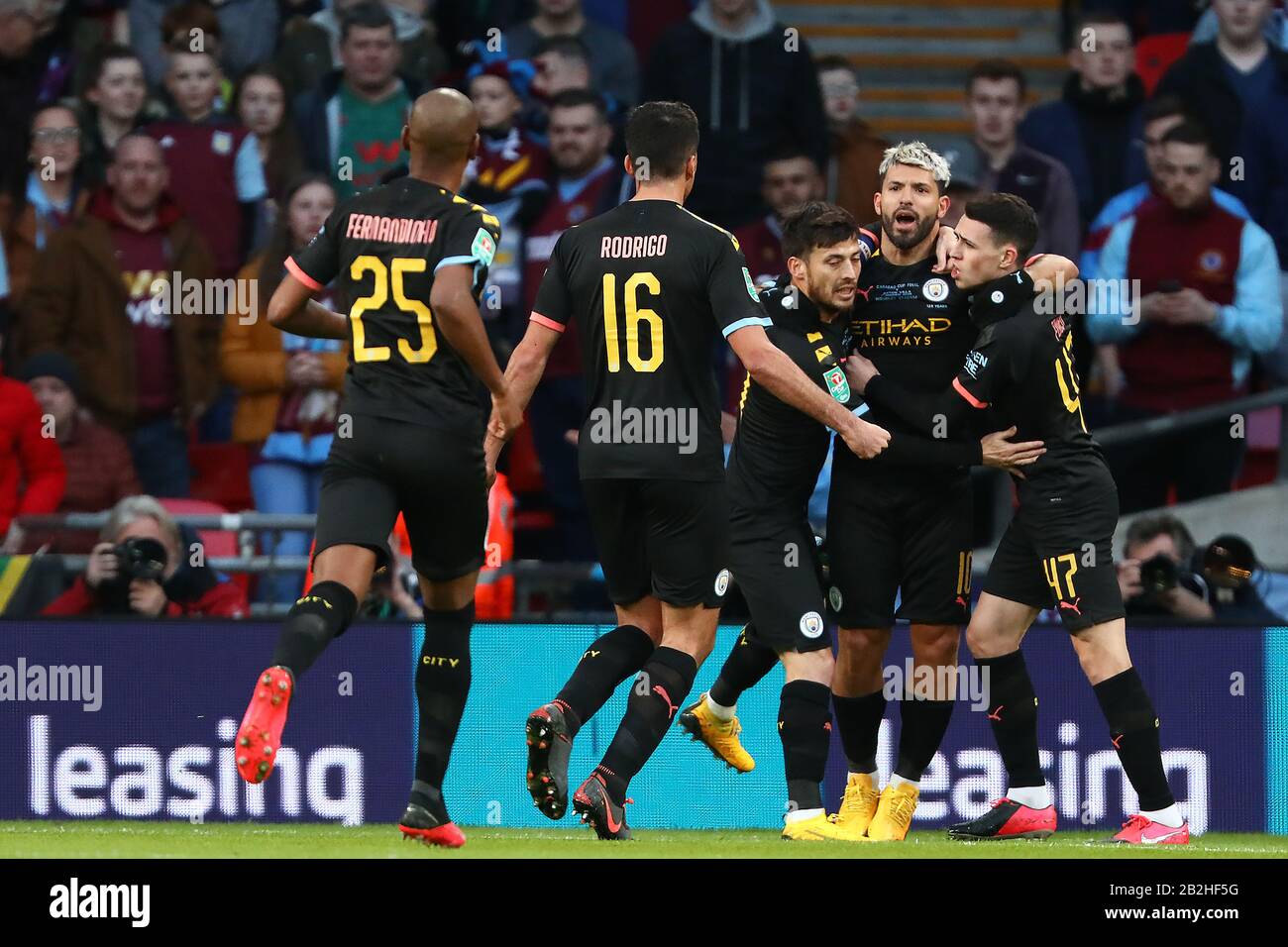 Sergio Aguero de Manchester City célèbre après avoir marqué un but pour le faire 1-0 - Aston Villa / Manchester City, Carabao Cup final, Wembley Stadium, Londres, Royaume-Uni - 1 mars 2020 Usage éditorial Seulement - les restrictions de DataCo s'appliquent Banque D'Images