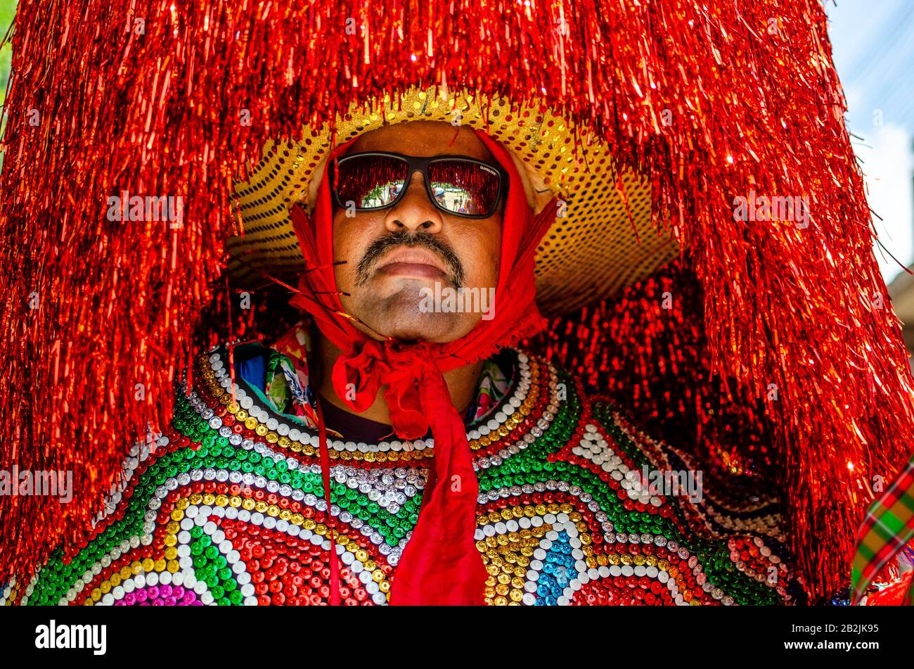 Février 2020, Carnaval Brésilien. Culture populaire, rencontre de 'Maracatus de baque solto' ('rural maracatu'), musique et danse typique de Pernambuco. Banque D'Images