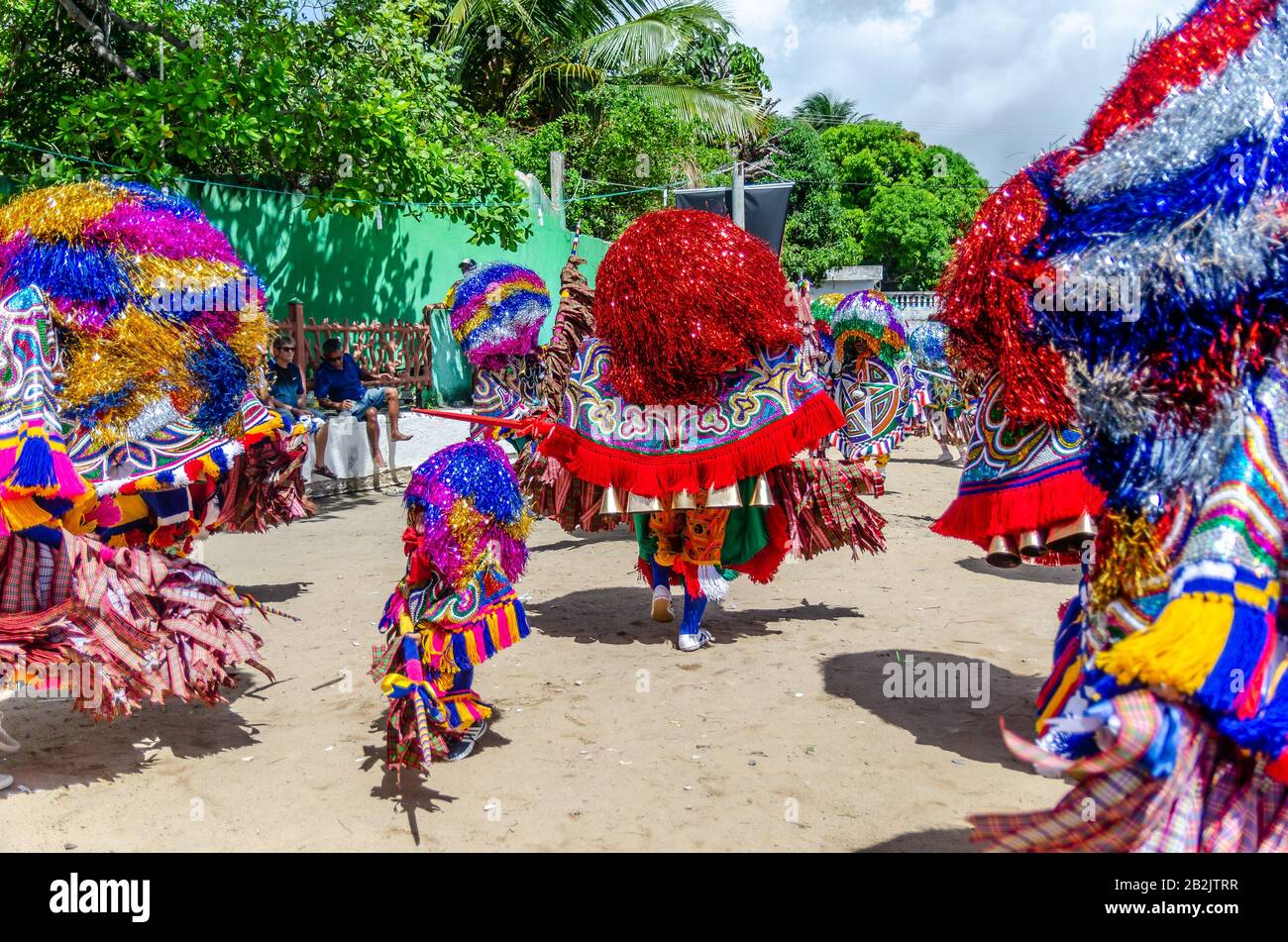 Février 2020, Carnaval Brésilien. Culture populaire, rencontre de 'Maracatus de baque solto' ('rural maracatu'), musique et danse typique de Pernambuco. Banque D'Images