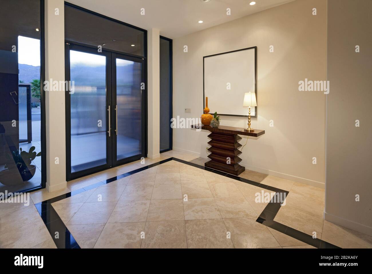 Entrée luxueuse à la maison Banque D'Images