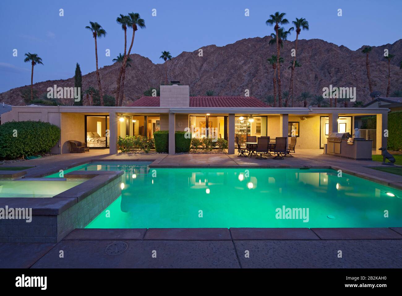 Chambre avec piscine extérieure Banque D'Images