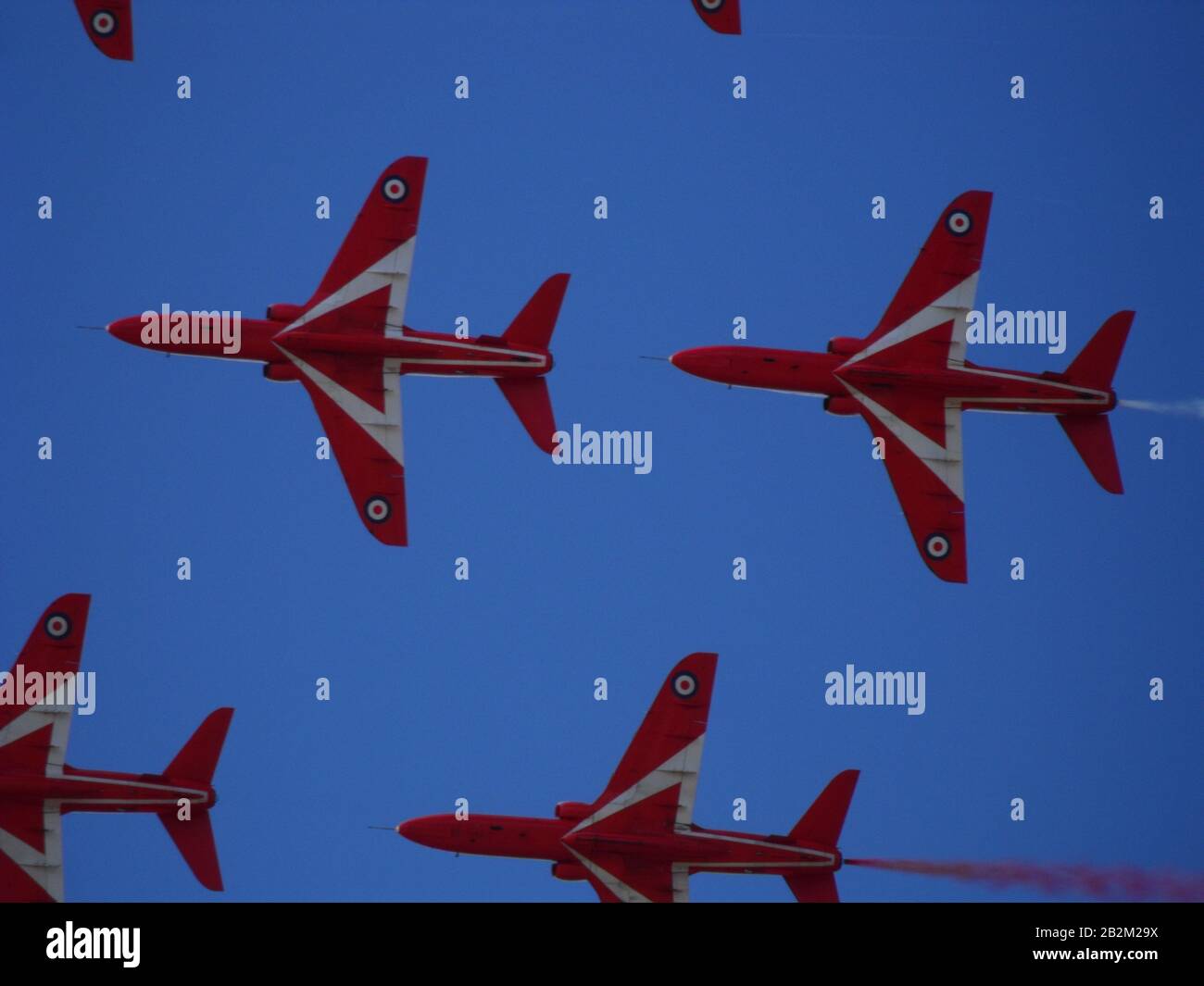 Les Flèches Rouges Hawk 100'S Au Southport Airshow Lancashire. Angleterre Banque D'Images