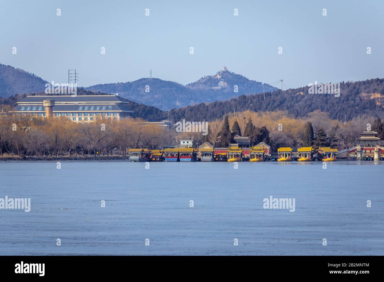Kunming Lake à Yiheyuan - Palais d'été, ancien jardin impérial à Beijing, Chine Banque D'Images