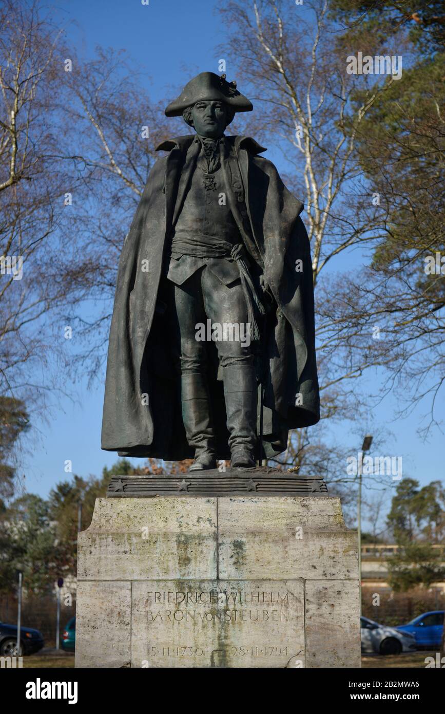 Denkmal, baron Friedrich Wilhelm Von Steuben, Clayallee, Dahlem, Berlin, Deutschland Banque D'Images