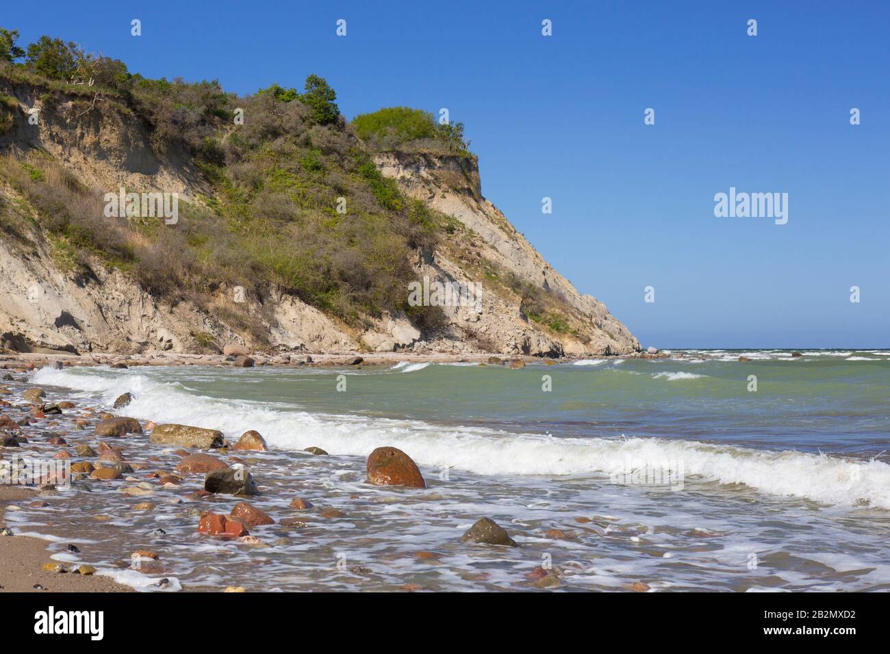 Falaise de mer érodée sur l'île Hiddensee, parc national de la région de la lagune de la Poméranie occidentale, Mecklembourg-Poméranie-Occidentale, Allemagne Banque D'Images