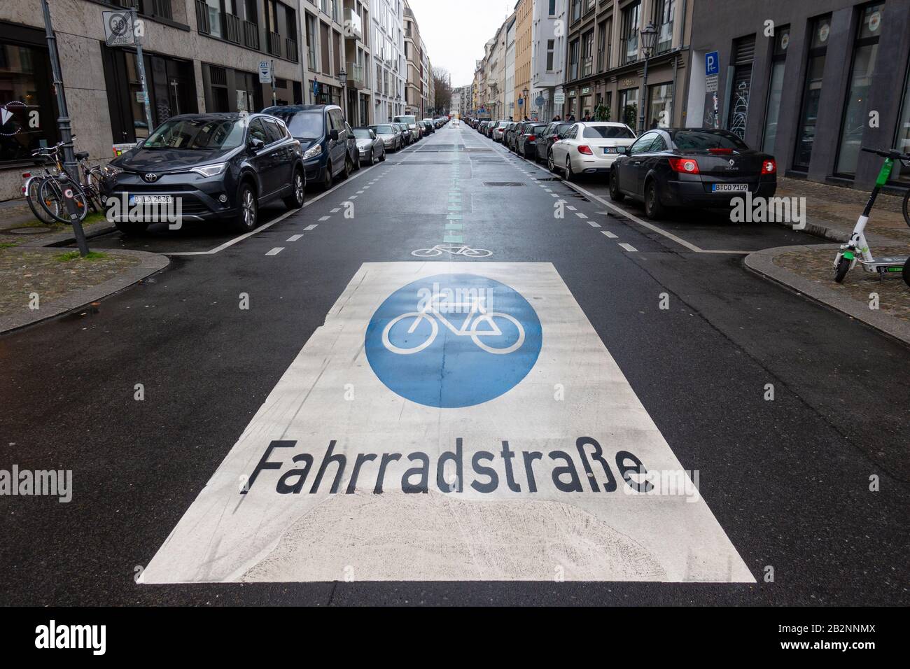 panneau-de-signalisation-allemand-banque-de-photographies-et-d-images