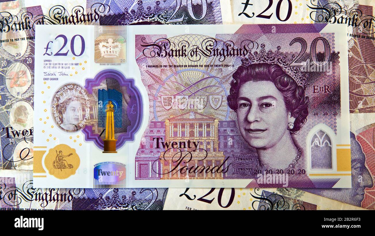 Le nouveau polymère 2020 £20 livre note de la Banque d'Angleterre avec l'artiste JMW Turner avec les vieux billets £20 en arrière-plan Banque D'Images