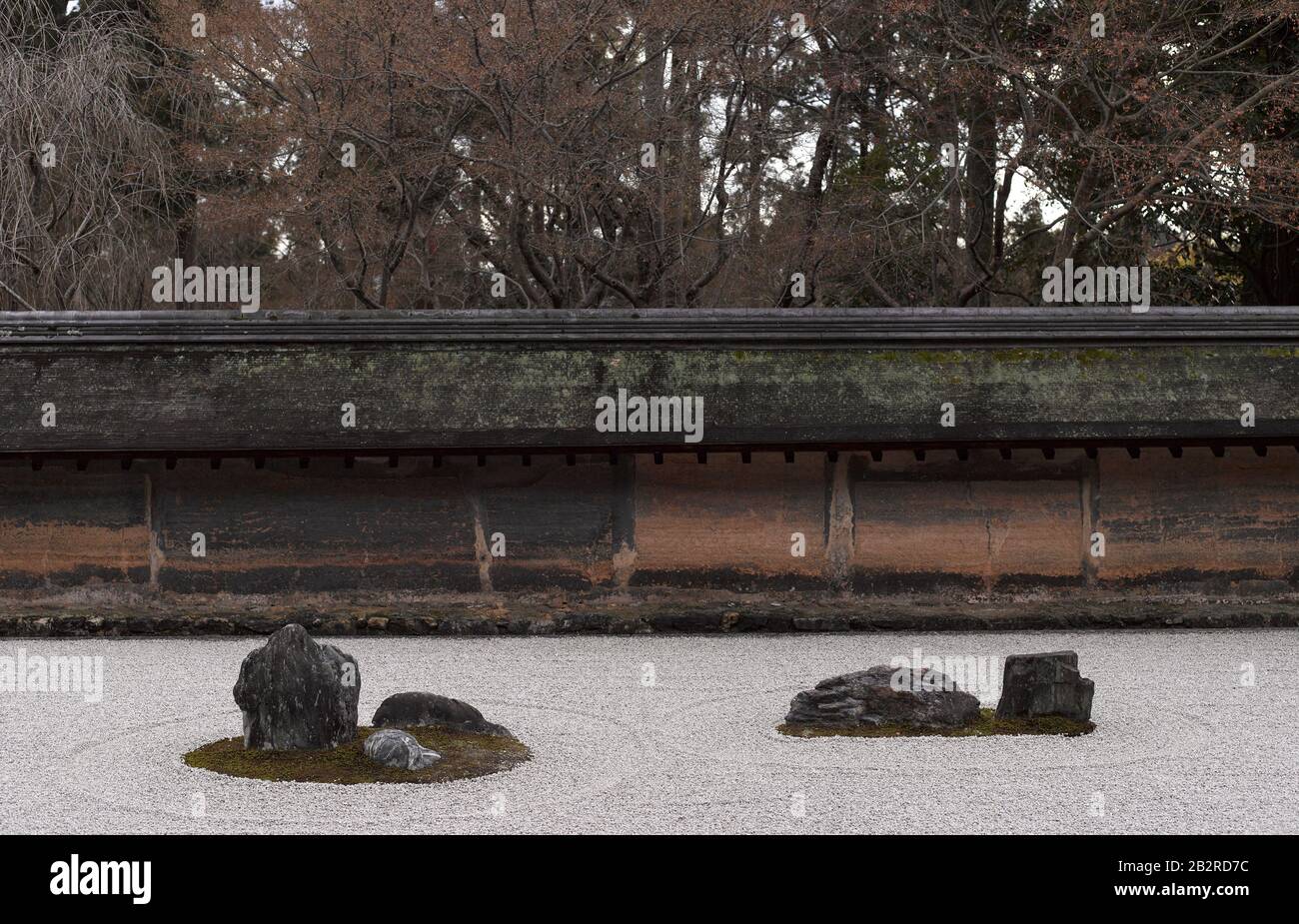 Jardin Zen Kare-Sansui, Temple Ryoan-Ji, Kyoto, Japon Banque D'Images