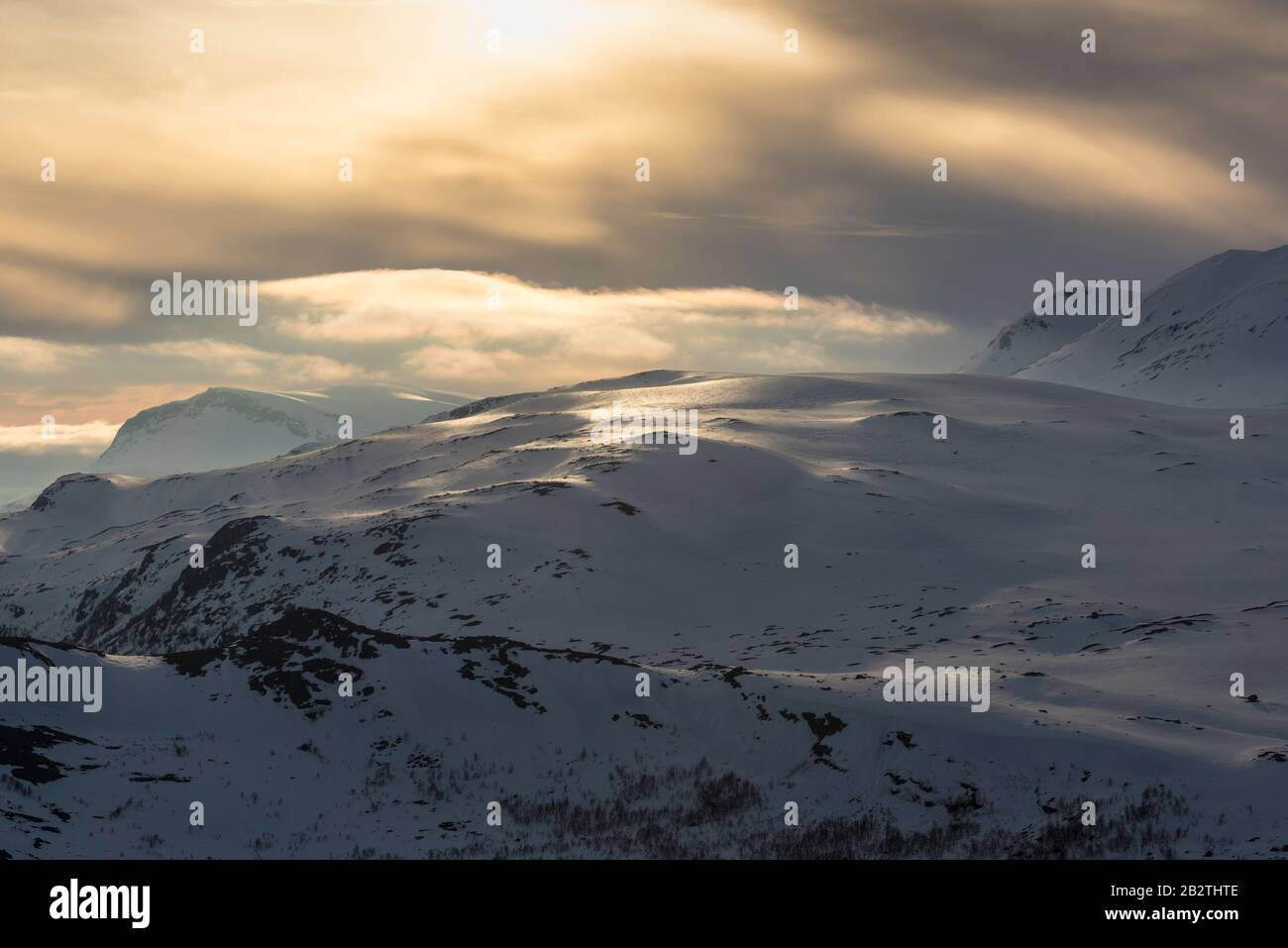 Abendstimmung, Stora Sjöfallet Fjäll im Nationalpark, Welterbe Laponia, Norrbotten, Laponie, Suède, Mai 2017 Banque D'Images