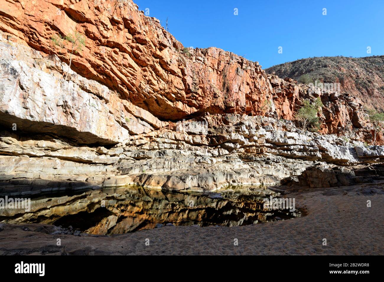 Spectaculaires formations rocheuses de grès à Ormiston gorge, au sud d'Alice Springs, territoire du Nord, territoire du Nord, Australie Banque D'Images