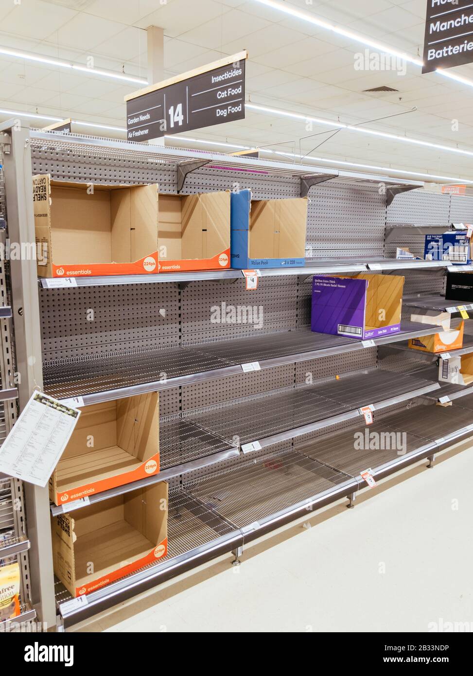 Panique les achats dans Les Supermarchés australiens en raison Des Craintes du virus Corona Banque D'Images
