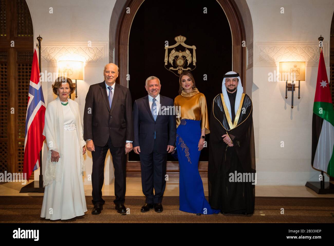 Le roi Abdallah II et la reine Rania et Son Altesse Royale le prince héritier Al Hussein bin Abdullah II de Jordanie lors du dîner organisé en l'honneur De Leurs Majestés le roi Harald V et la reine Sonja de Norvège à Amman, le 02 mars 2020, photo : Cour hachémite royale / Albert Nieboer / Pays-Bas OUT / point de vue OUT | Banque D'Images