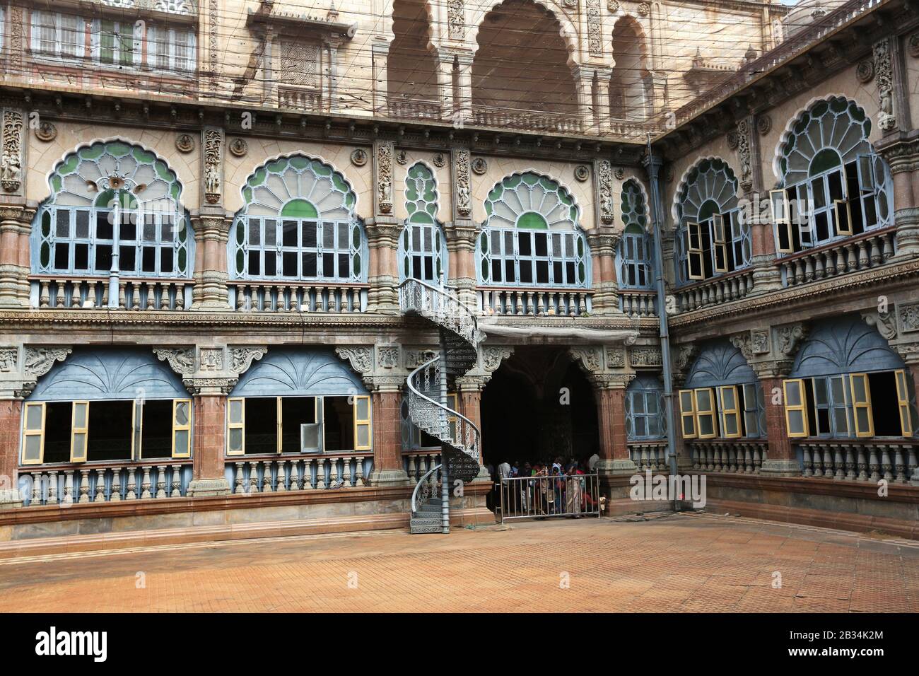 Cour De Lutte, Intérieur Du Palais D'Ambavilas. Palais De Mysore, Palais D'Ambavilas, Mysore, Karnataka Inde. Banque D'Images