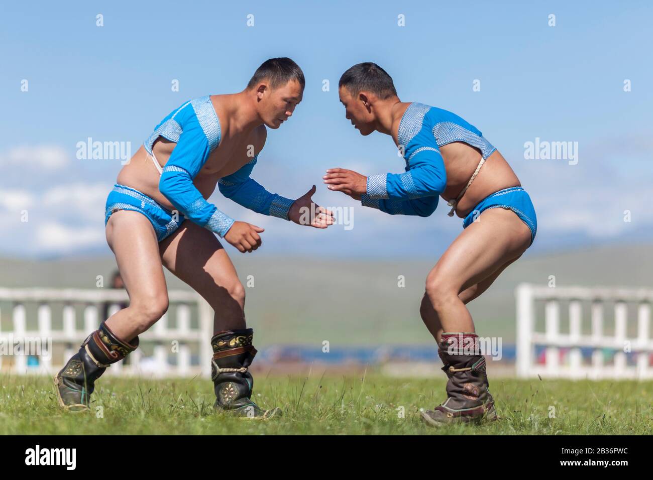 Mongolie, province de Khovsgol, Tsagauannur, festival de Naadam, tournoi de lutte, combats Banque D'Images