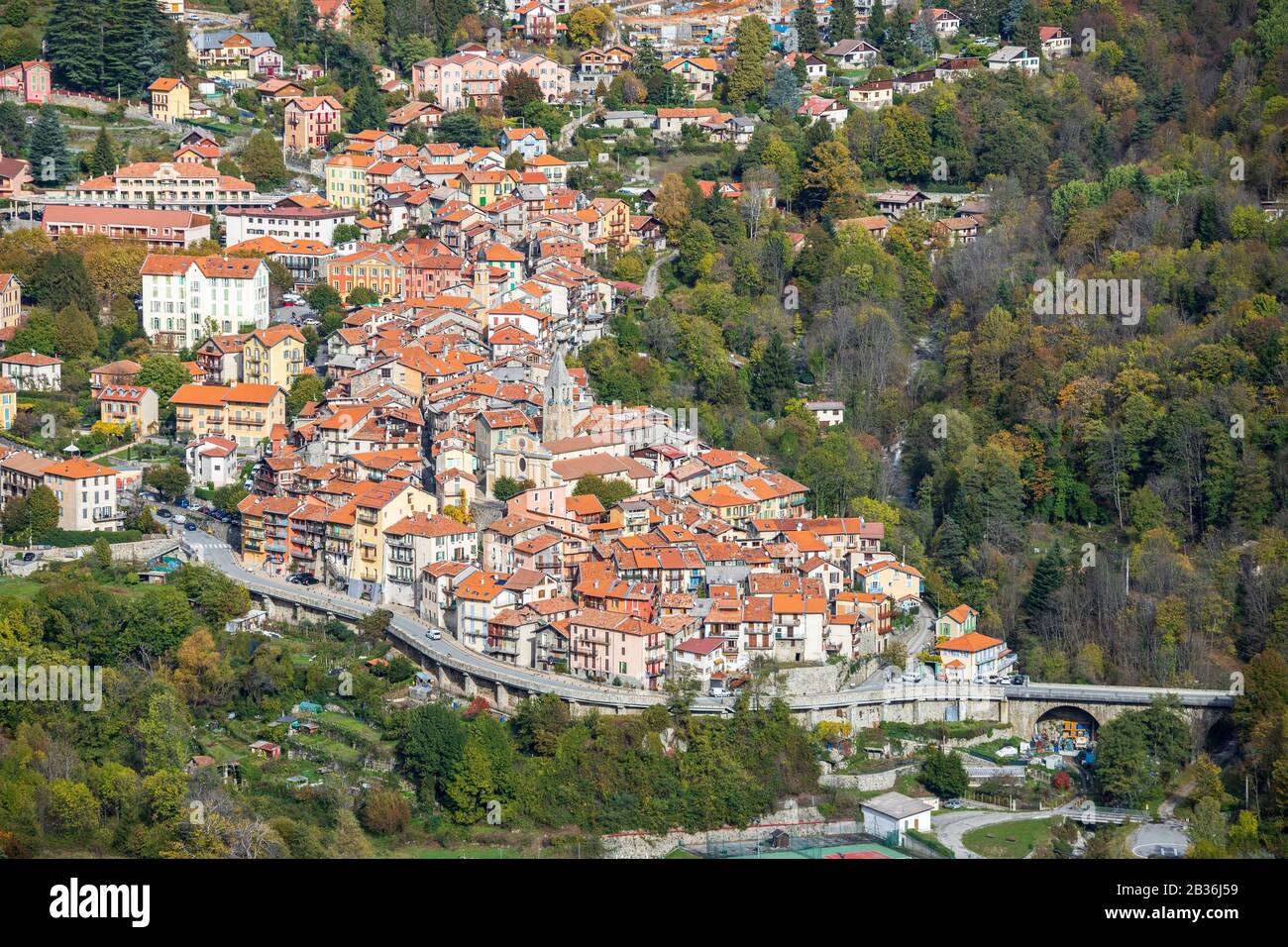 France, Alpes-Maritimes, Parc national du Mercantour, Haute-Vésubie, Saint-Martin-Vésubie, le village Banque D'Images