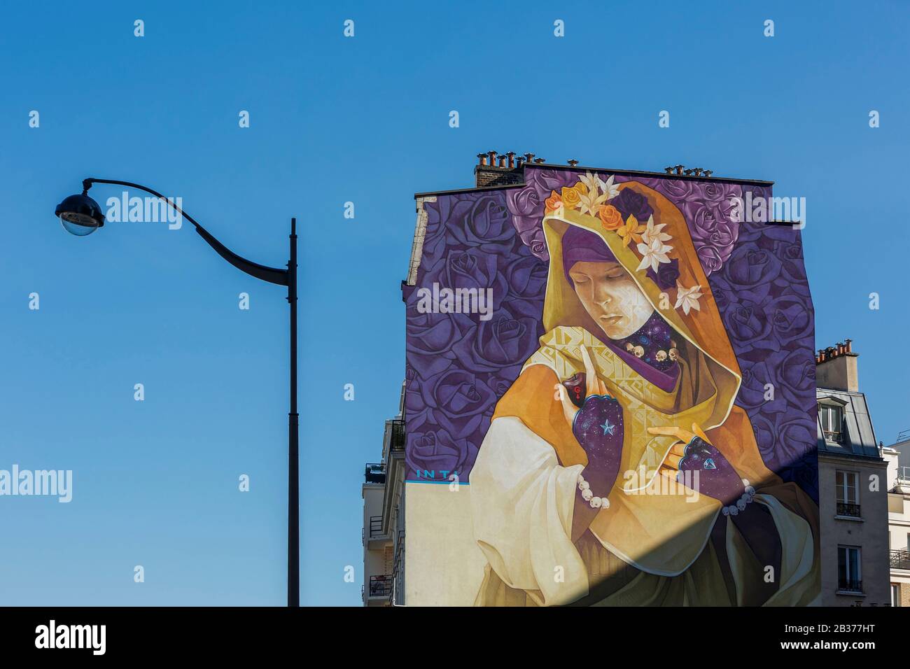 France, Paris, fresque appelée Madre par Inti, artiste de rue chilien, sur le boulevard Vincent Auriol Banque D'Images