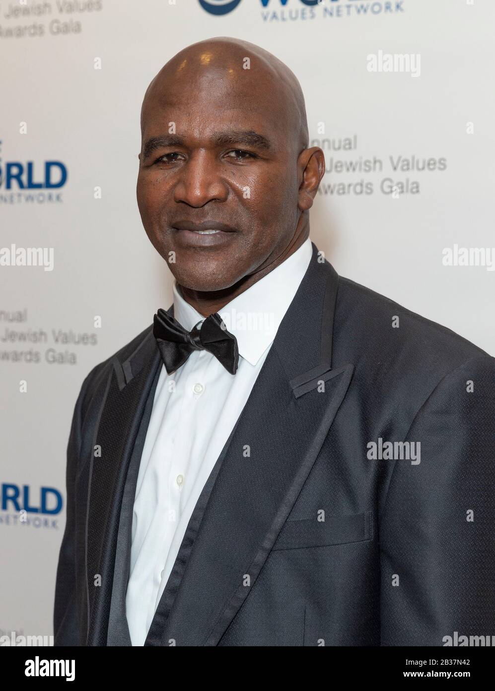 New York, NY - 3 mars 2020: Evander Holyfield assiste au 8ème gala annuel des champions des Valeurs juives à Carnegie Hall Banque D'Images