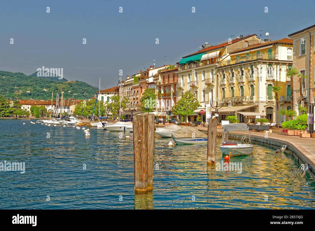 Salo Sur Le Lac De Garde, Province De Brescia, Italie. Banque D'Images