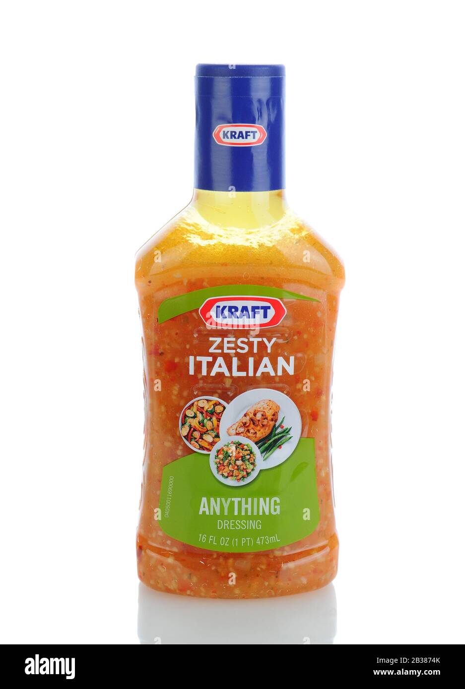 Irvine, CA - 11 janvier 2013: Une bouteille de Kraft Zesty italien Quoi Que ce soit dressing . Kraft Foods compte 27 marques dont les ventes dépassent 100 millions de dollars Banque D'Images