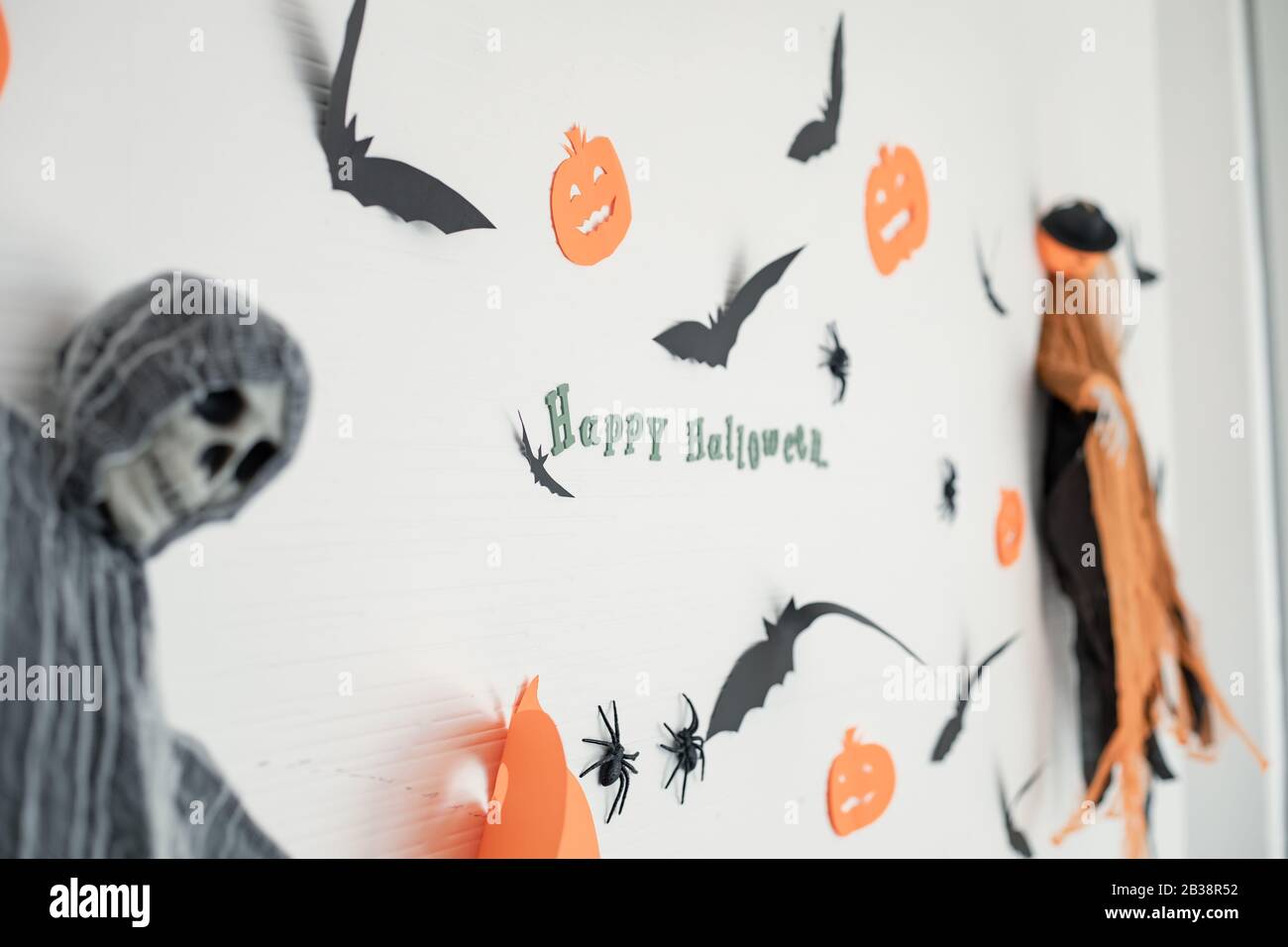 Ornement suspendu, scènes dans le festival d'Halloween sur le mur dans la chambre. Décoration de la décoration d'Halloween. Banque D'Images