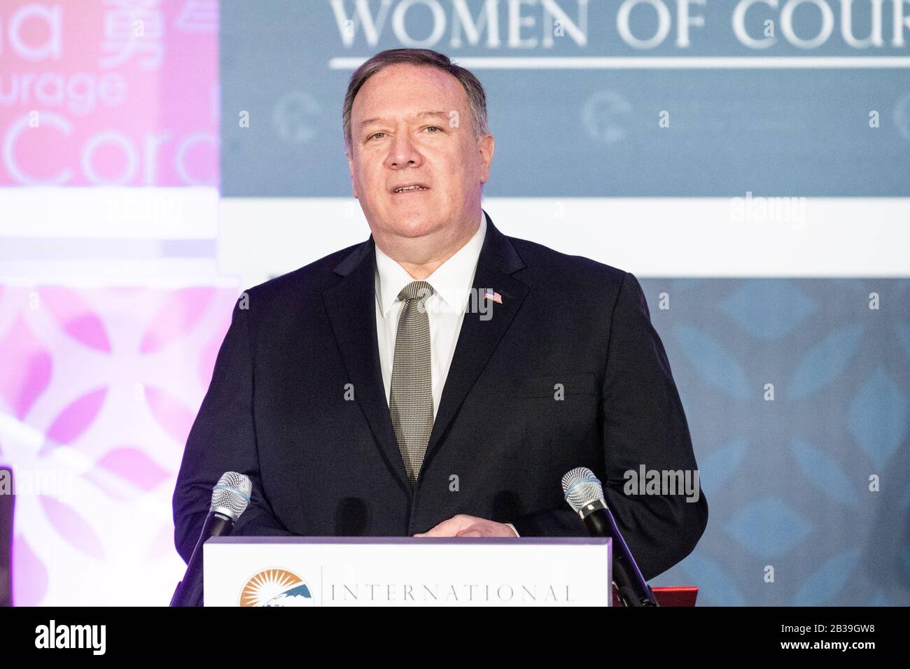 Washington, États-Unis le 04 mars 2020. 4 mars 2020 - Washington, DC, États-Unis: Le secrétaire d'État américain Mike Pompeo s'est exprimé aux Prix international des femmes Du Courage de 2020. (Photo De Michael Brochstein/Sipa Usa) Crédit: Sipa Usa/Alay Live News Banque D'Images