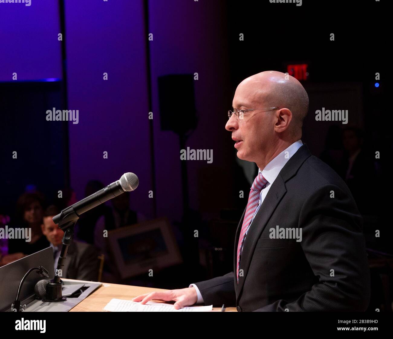 New York, États-Unis. 03ème mars 2020. Elisha Wiesel Parle Lors Du 8ème Gala Annuel Des Champions Des Valeurs Juives À Carnegie Hall (Photo De Lév Radin/Pacific Press) Crédit: Pacific Press Agency/Alay Live News Banque D'Images