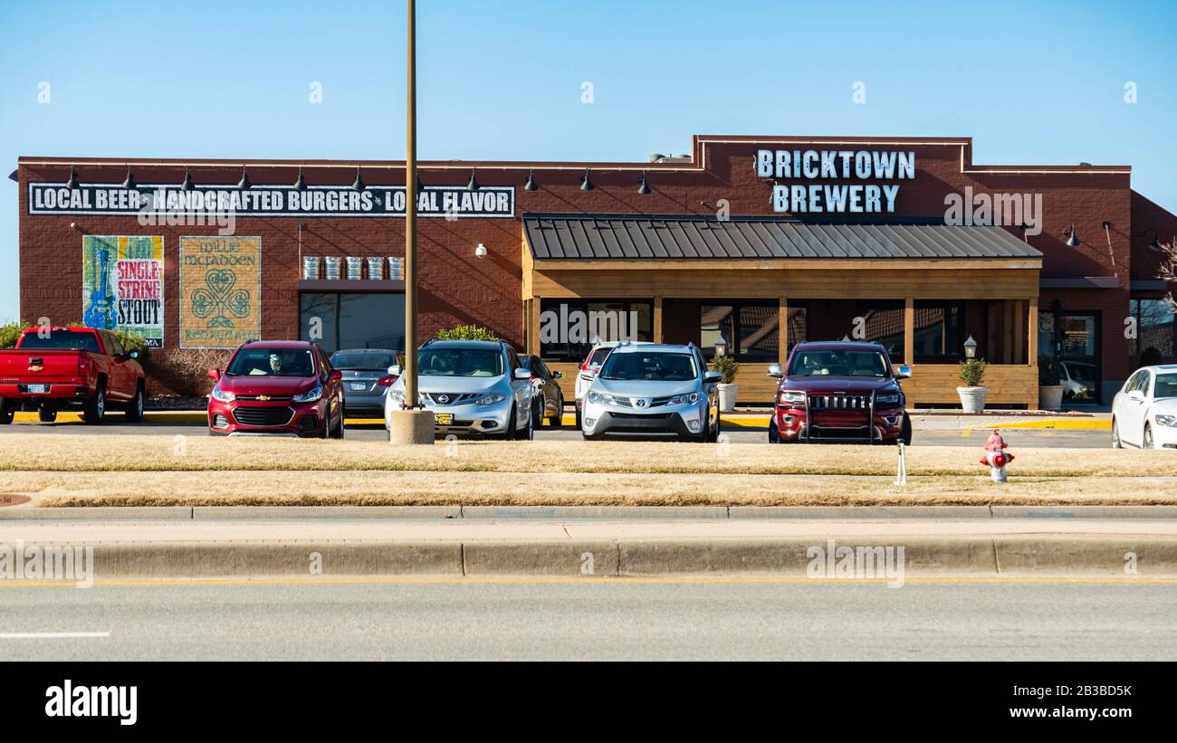 Bricktown Brewery, un établissement de chaînes proposant des bières artisanales et une bonne cuisine. Wichita, Kansas, États-Unis. Banque D'Images