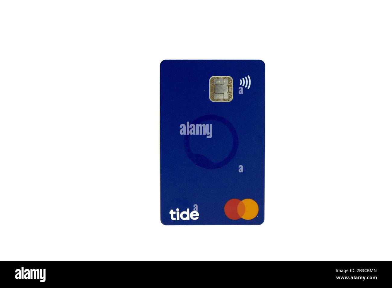 Carte de débit MasterCard de la banque Tide isolée sur fond blanc Banque D'Images