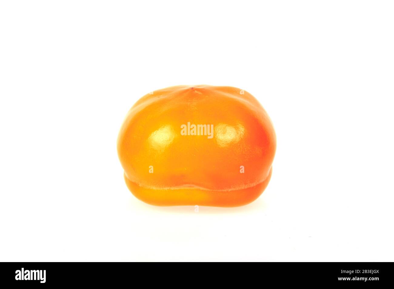 Le persimmon orange isolé sur un fond blanc Banque D'Images