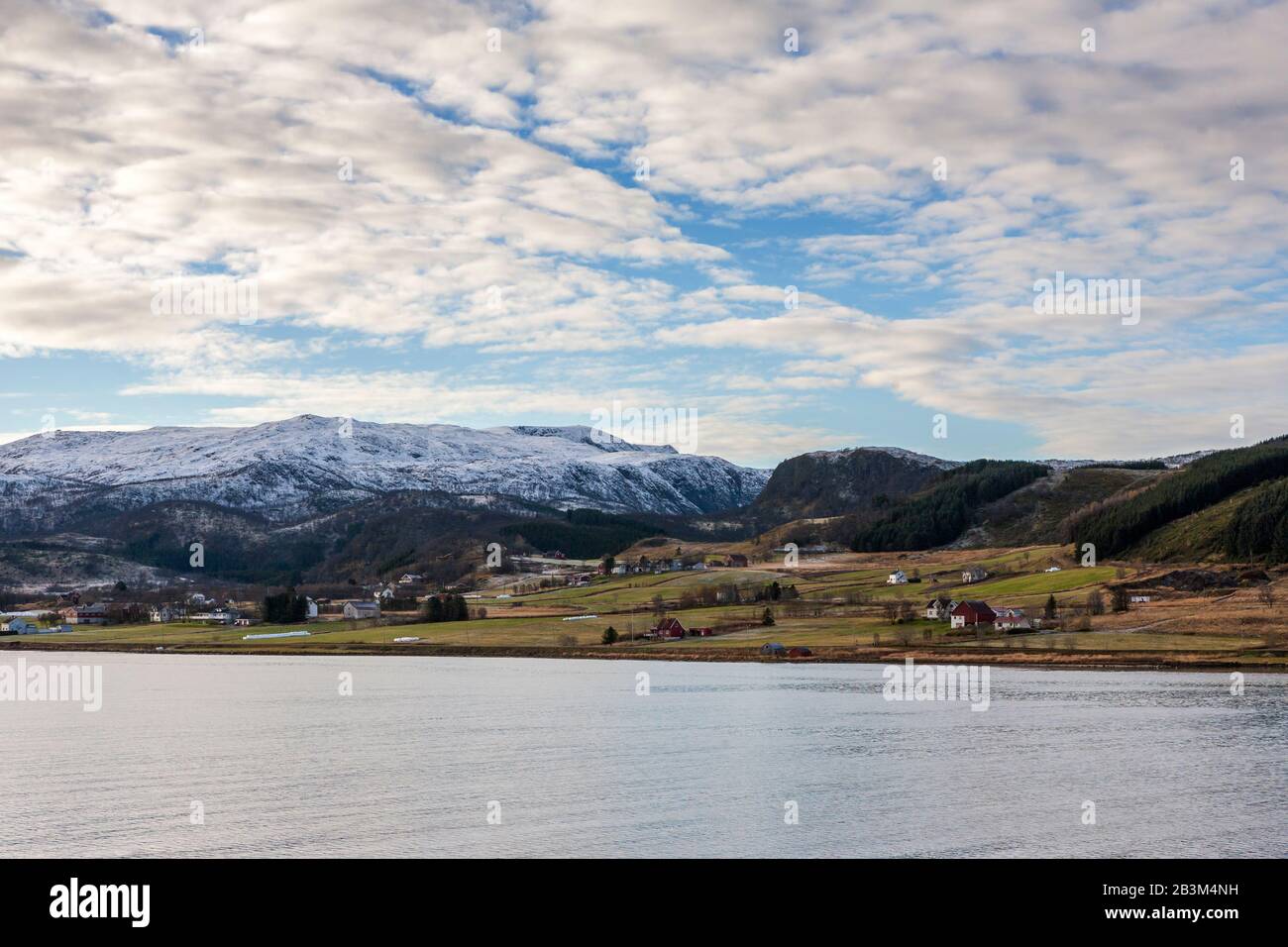 Le village d'Ånstad sur Langøya, Sortland, Vesterålen, Norvège du Nord Banque D'Images
