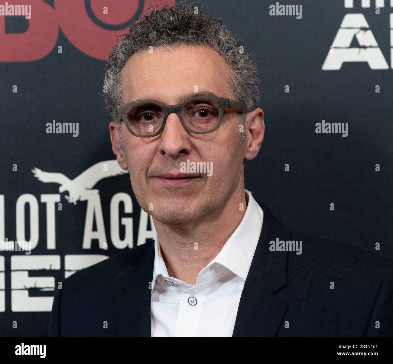 New York, États-Unis. 04 mars 2020. John Turturro Assiste À La Première De Hbo 'The Plot Against America' À Florence Gould Hall (Photo De Lév Radin/Pacific Press) Crédit: Pacific Press Agency/Alay Live News Banque D'Images