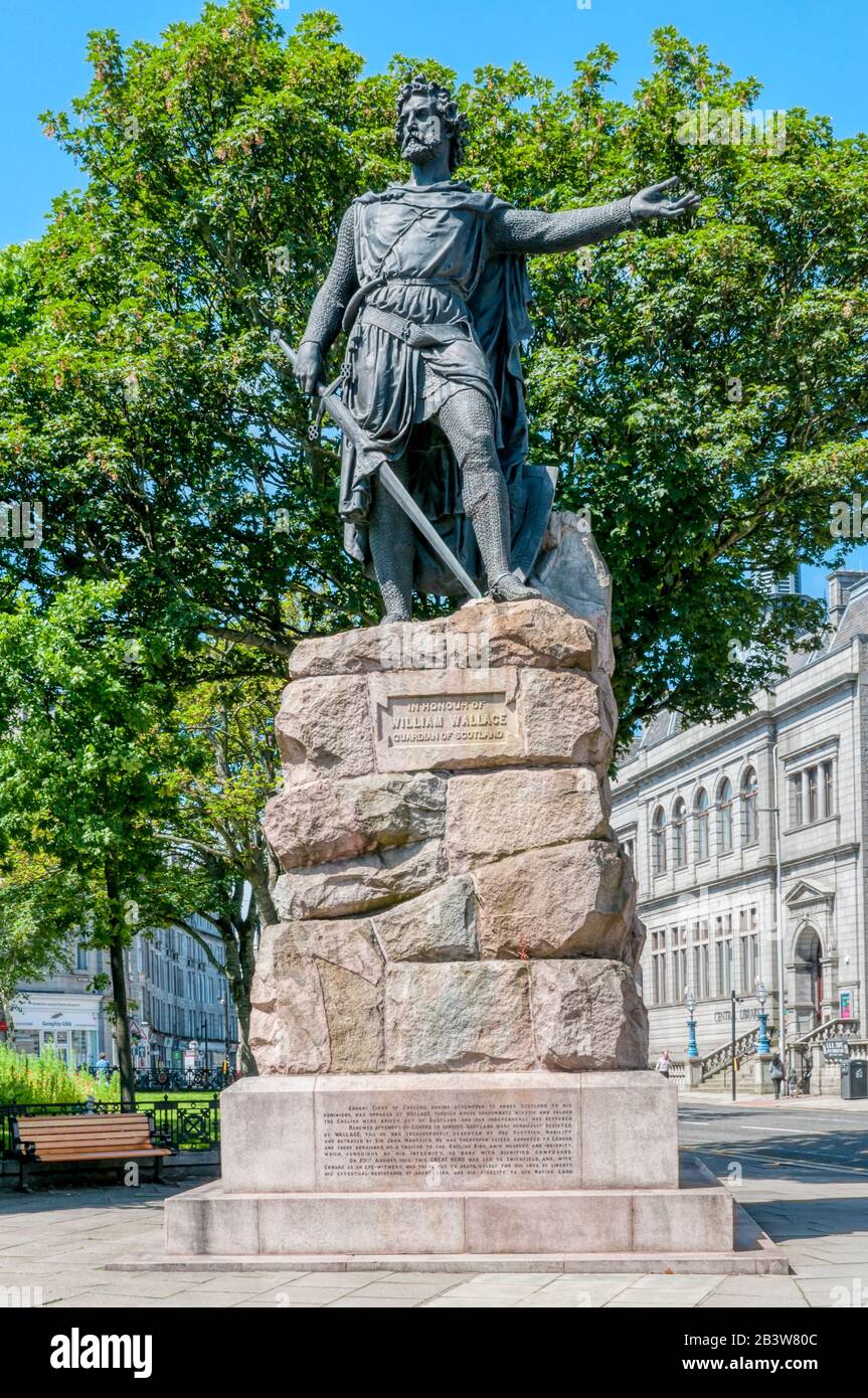 Statue de William Wallace à Aberdeen par William Grant Stevenson érigée en 1888. Banque D'Images
