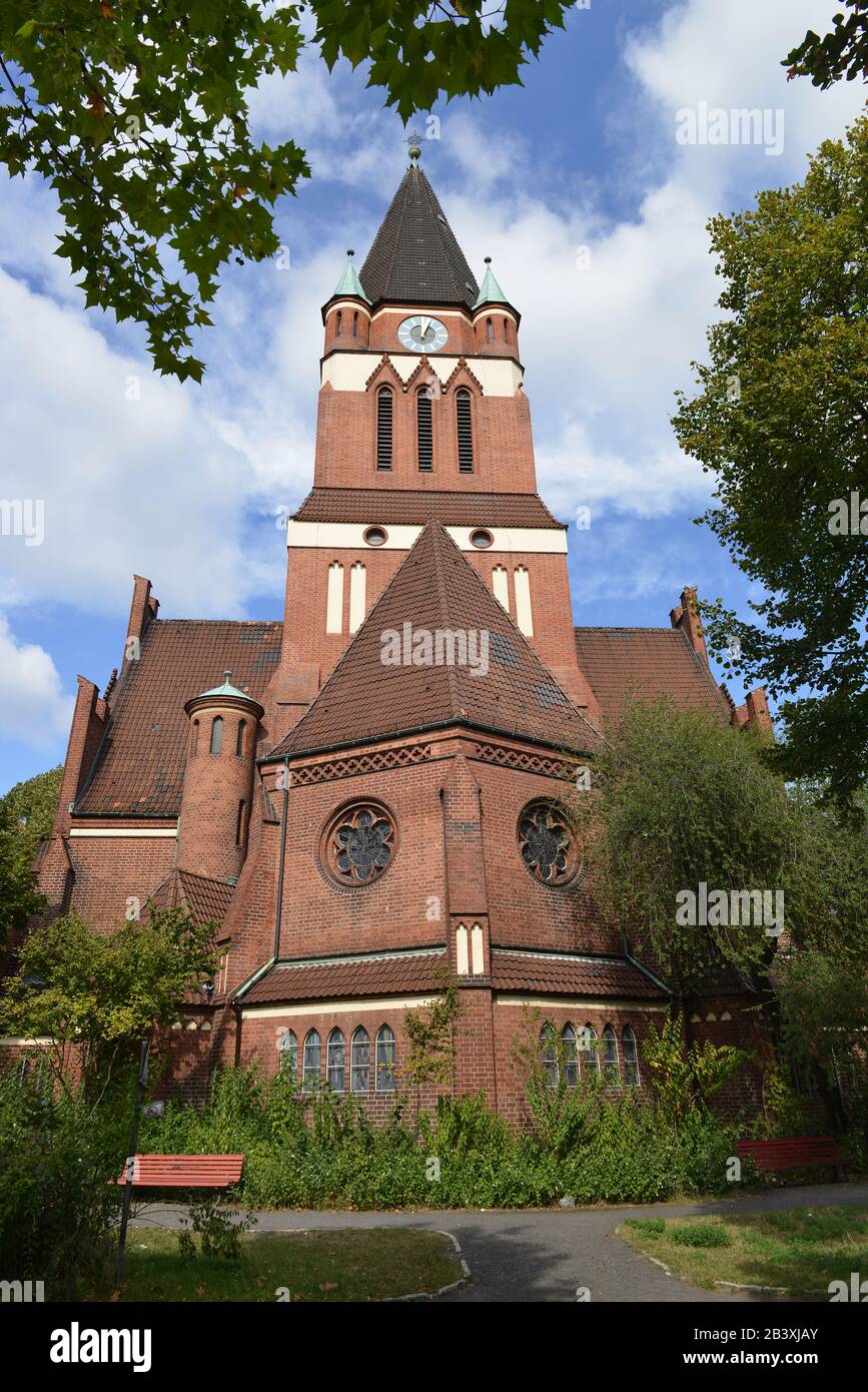 Dreifaltigkeitskirche, Gallwitzallee, Lankwitz, Berlin, Allemagne Banque D'Images