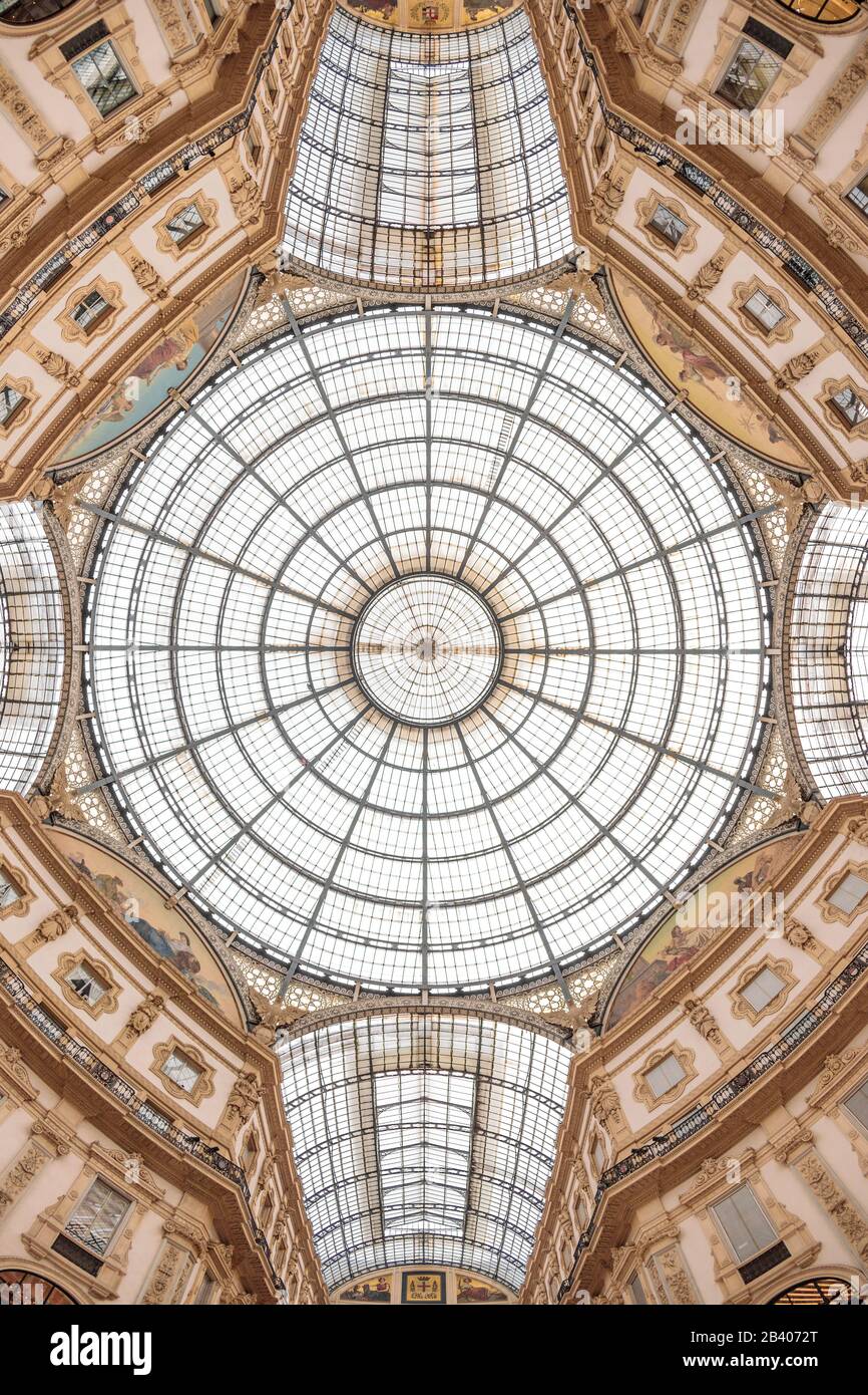 Centre De Milan, Galleria Vittorio Emanuele Architecture Mars 2020 © Andrea Ripamonti / Alay Banque D'Images