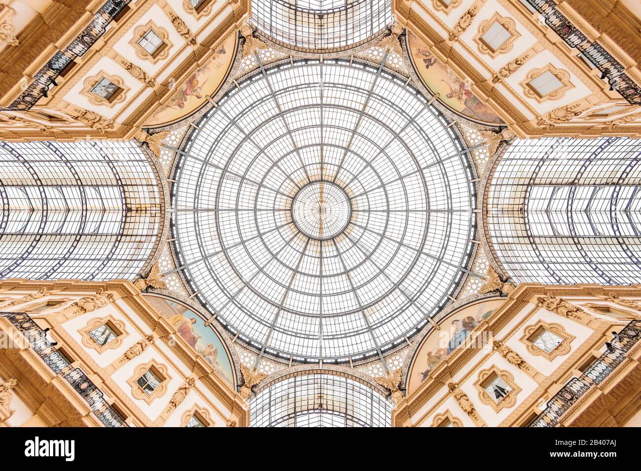 Centre De Milan, Galleria Vittorio Emanuele Architecture Mars 2020 © Andrea Ripamonti / Alay Banque D'Images