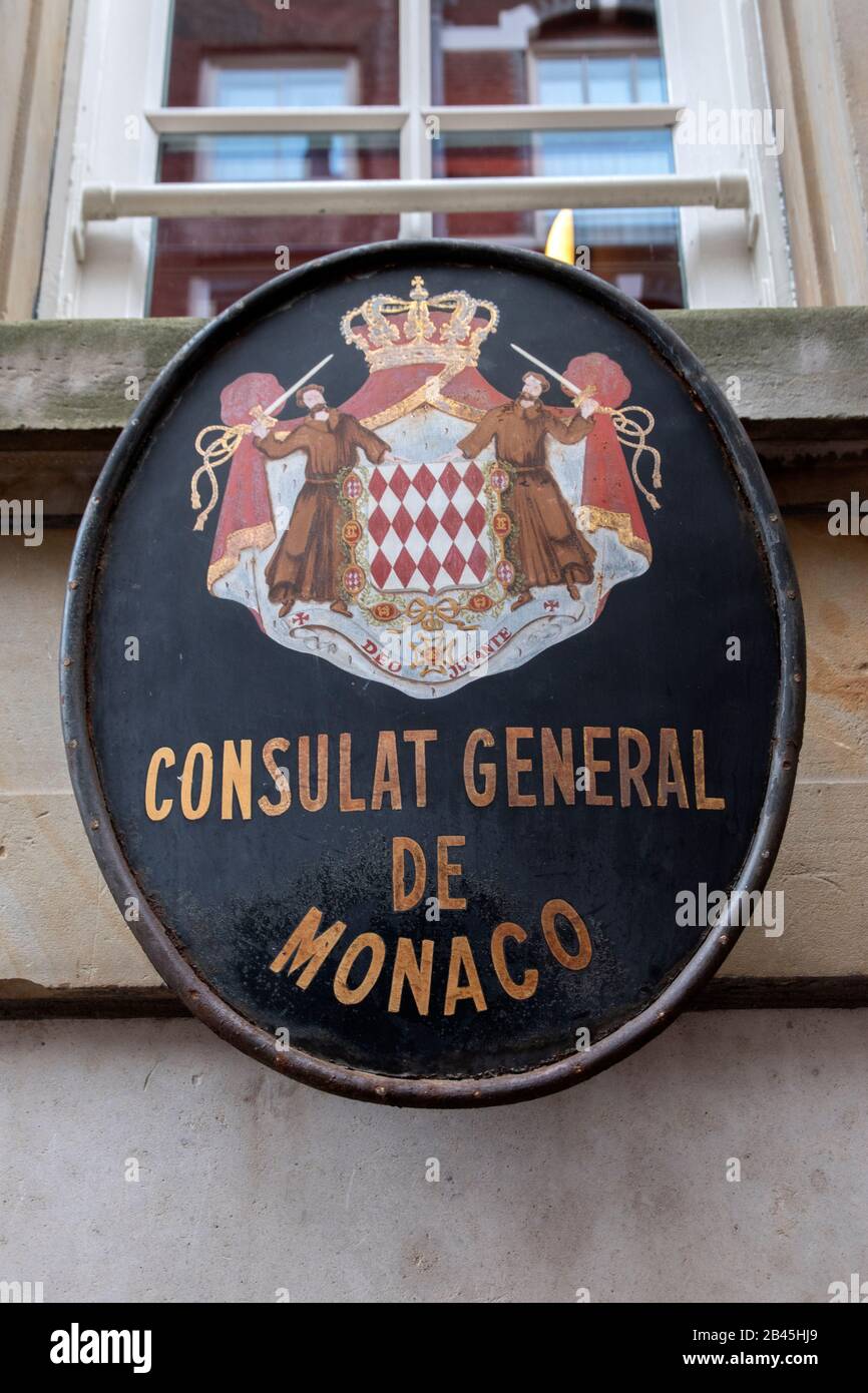 Ambassade Du Panneau Consulat Général De Monaco À Amsterdam Pays-Bas 2020  Photo Stock - Alamy